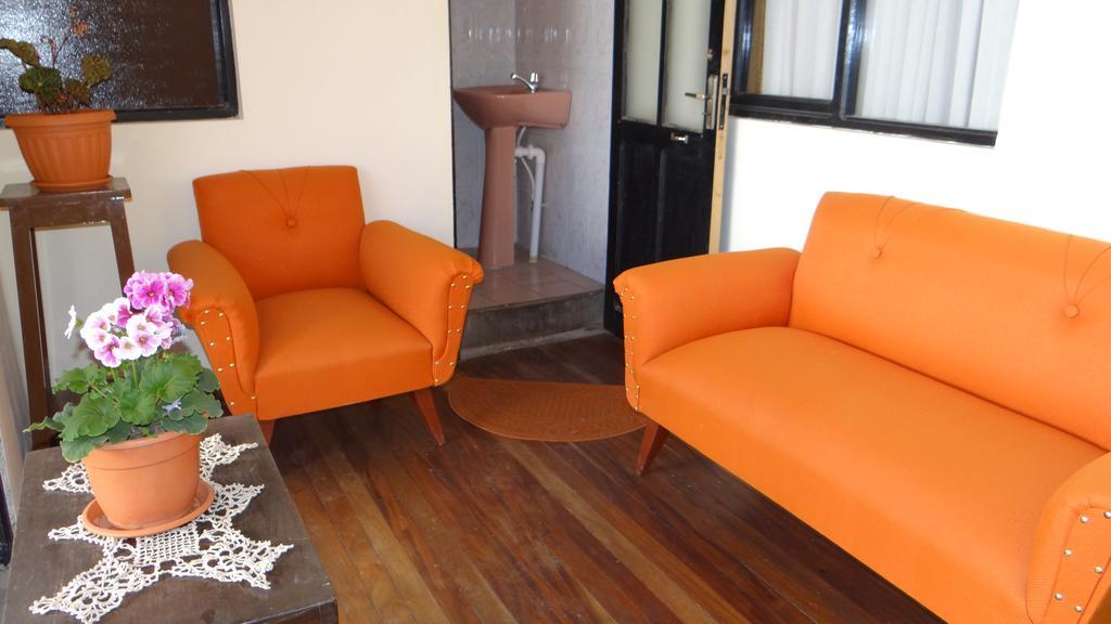 Casa De Huespedes Isabella Hotel Sucre Eksteriør billede